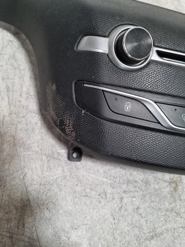 Commande autoradio PEUGEOT 308 2 PHASE 1 Diesel - 1
