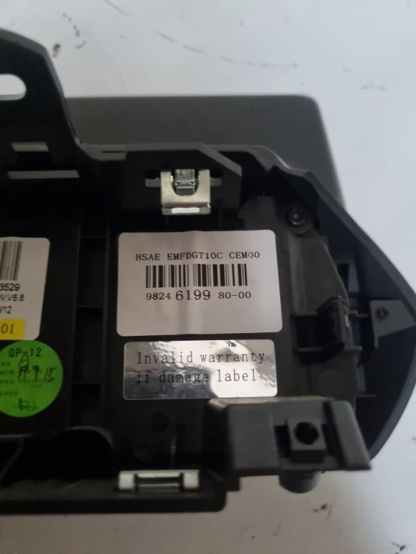 Ecran GPS PEUGEOT 208 2 Essence - 1