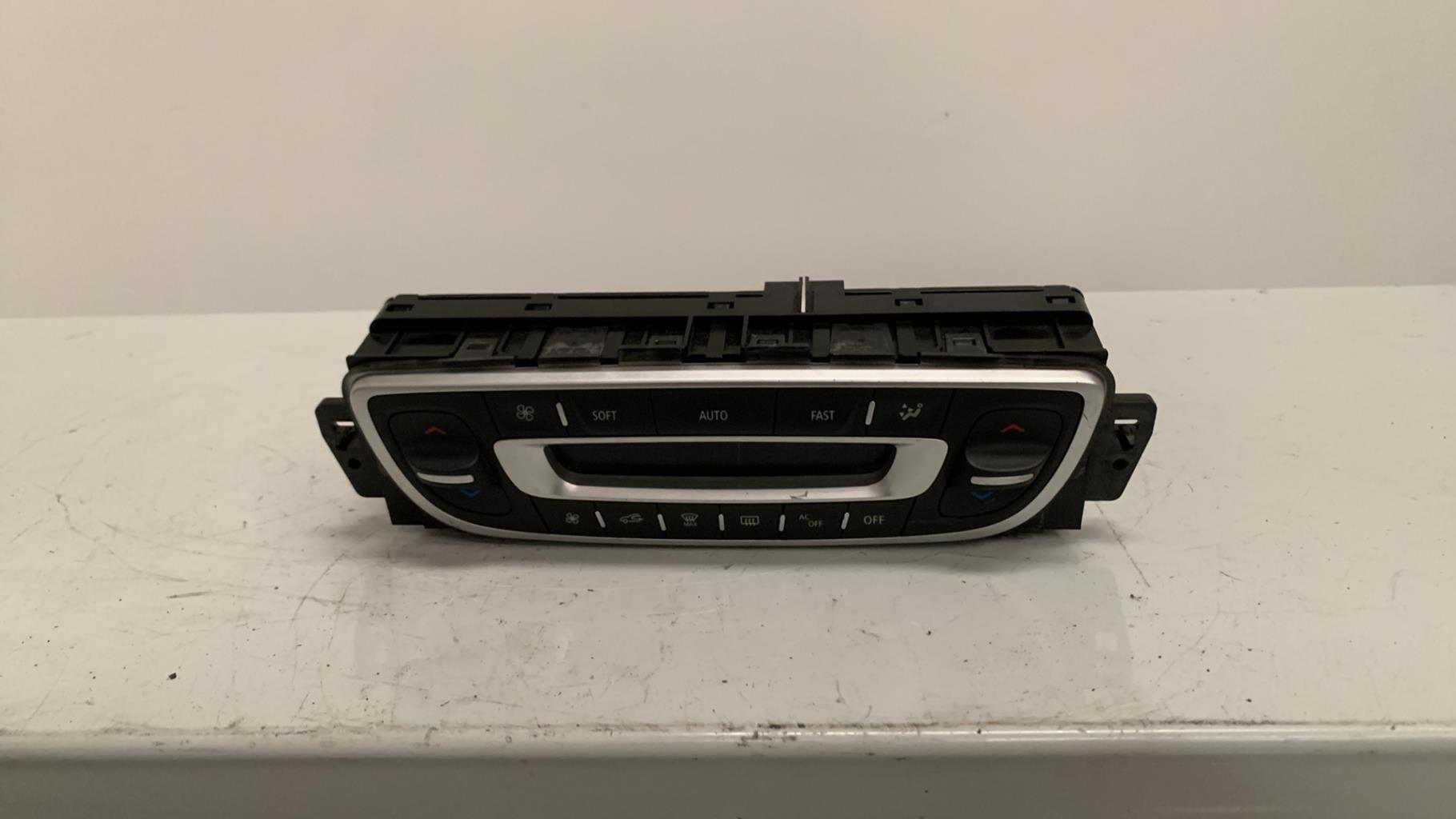 Commande chauffage RENAULT MEGANE 3 PHASE 1  - 1