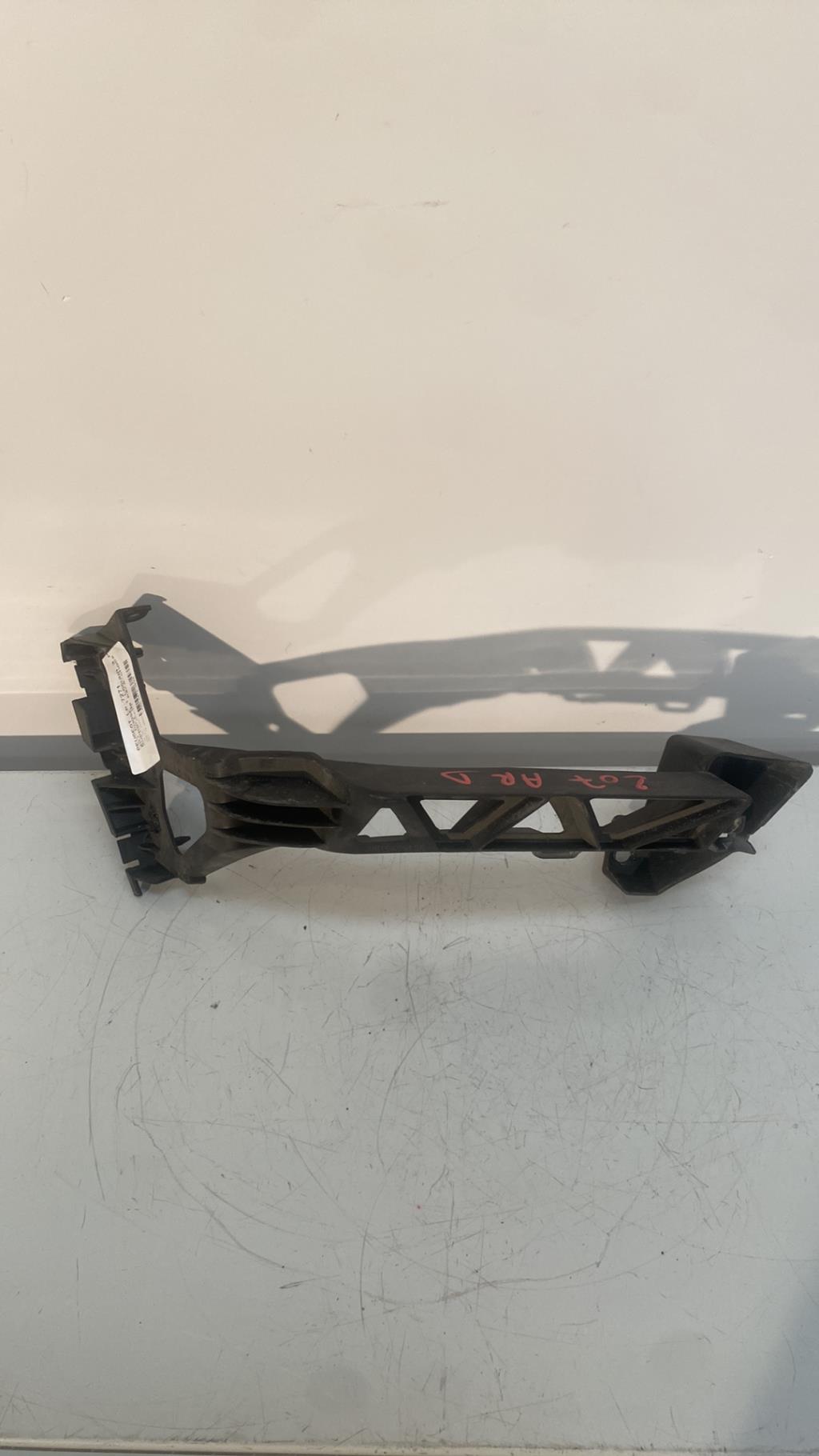 Support de pare chocs arriere RENAULT LAGUNA 3 PHASE 1 COUPE Diesel - 1