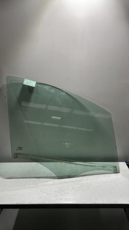 Vitre avant droit RENAULT MODUS  - 1