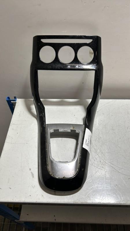 Console central (interieur plastique) CITROEN DS3  - 1