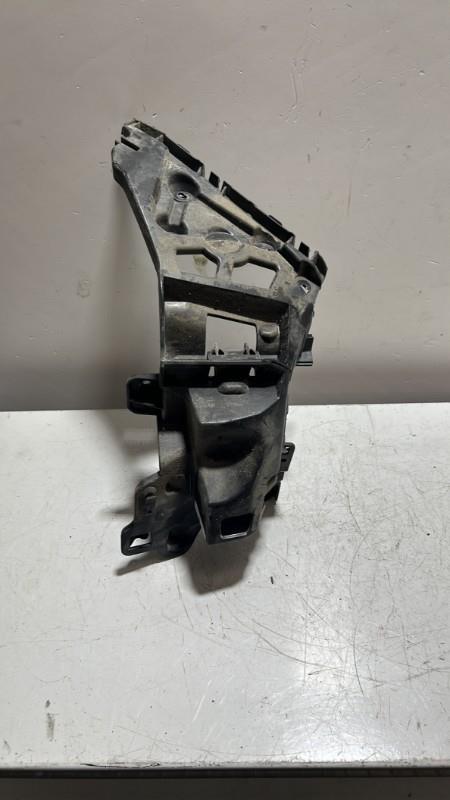 Support de pare chocs arriere RENAULT CLIO 4  - 1