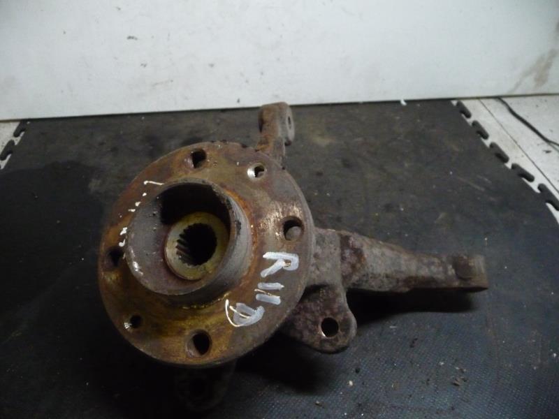 Fusee avant droit RENAULT R11 Essence - 1