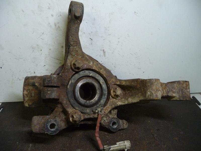 Fusee avant gauche OPEL ZAFIRA A PHASE 1 Diesel - 1