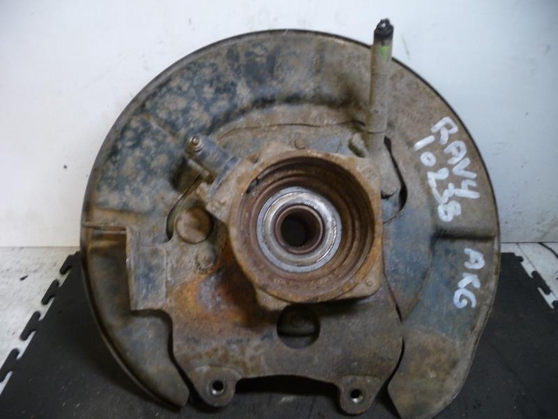 Fusee arriere gauche TOYOTA RAV4 2 PHASE 1 Diesel - 1