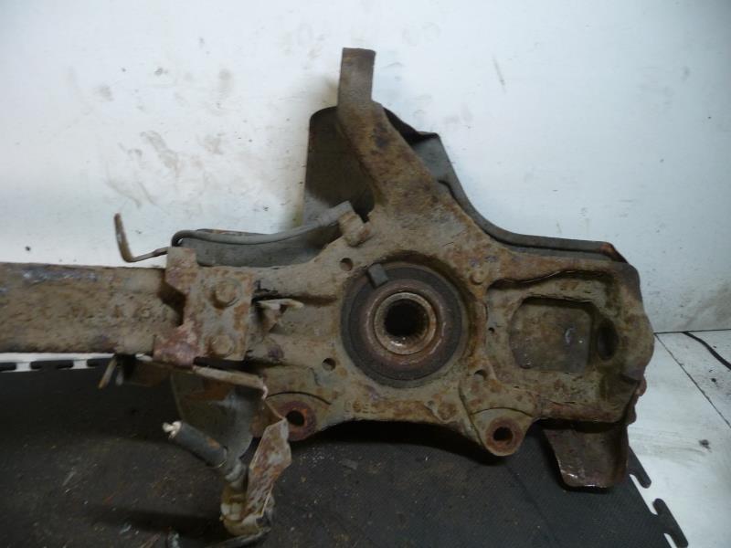 Fusee avant droit ALFA ROMEO 156 PHASE 3 BREAK Diesel - 1