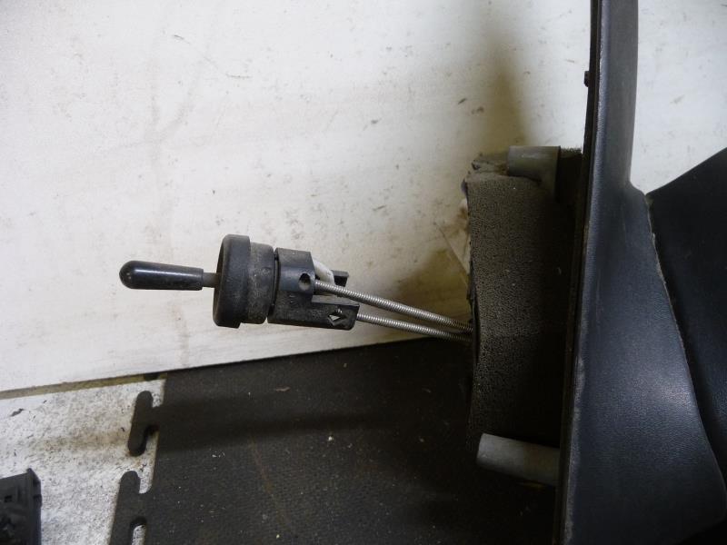 Retroviseur gauche FORD ESCORT 6 BREAK Diesel - 1