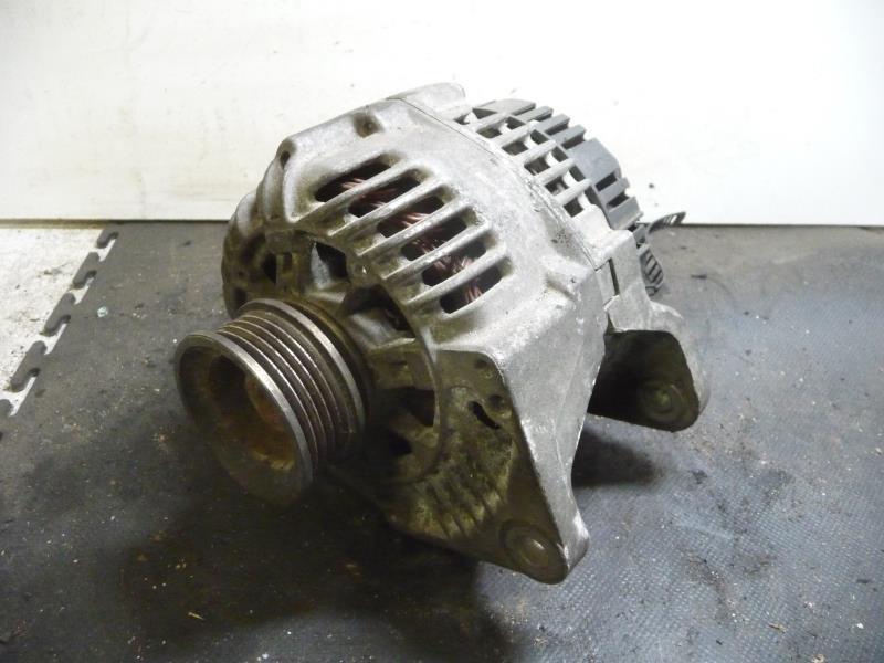 Alternateur AUDI A4 1 PHASE 1 Essence - 1