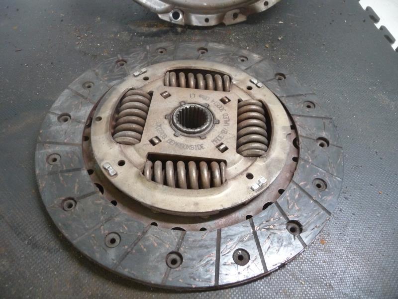 Embrayage PEUGEOT 407 PHASE 1 Diesel - 1