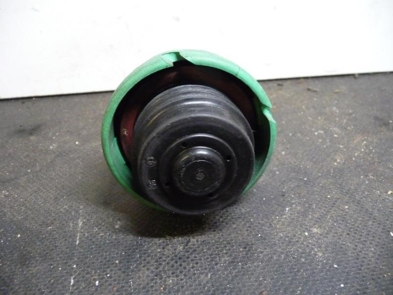 Bouchon de carburant AUDI 100 2 PHASE 1 Essence - 1