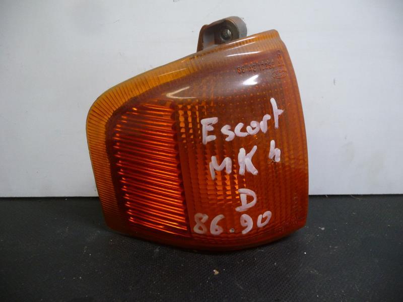 Optique avant secondaire droit (feux)(clignotant) FORD ESCORT 6 Diesel - 1