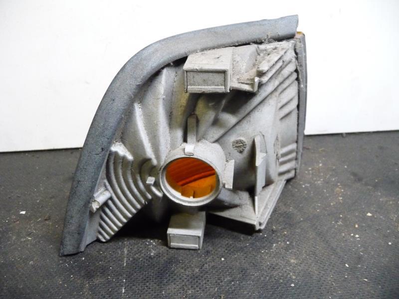 Optique avant secondaire gauche (feux)(clignotant) BMW SERIE 3 E36 Essence - 1