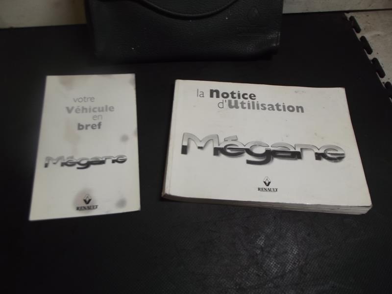 Notice d'utilisation RENAULT MEGANE 1 PHASE 2 Essence - 1