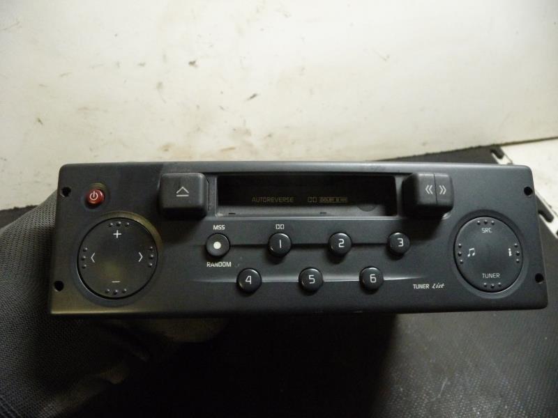 Autoradio d'origine RENAULT CLIO 2 PHASE 1 Diesel - 1