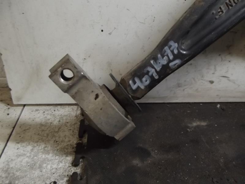 Triangle avant droit PEUGEOT 407 PHASE 1 BREAK Diesel - 1
