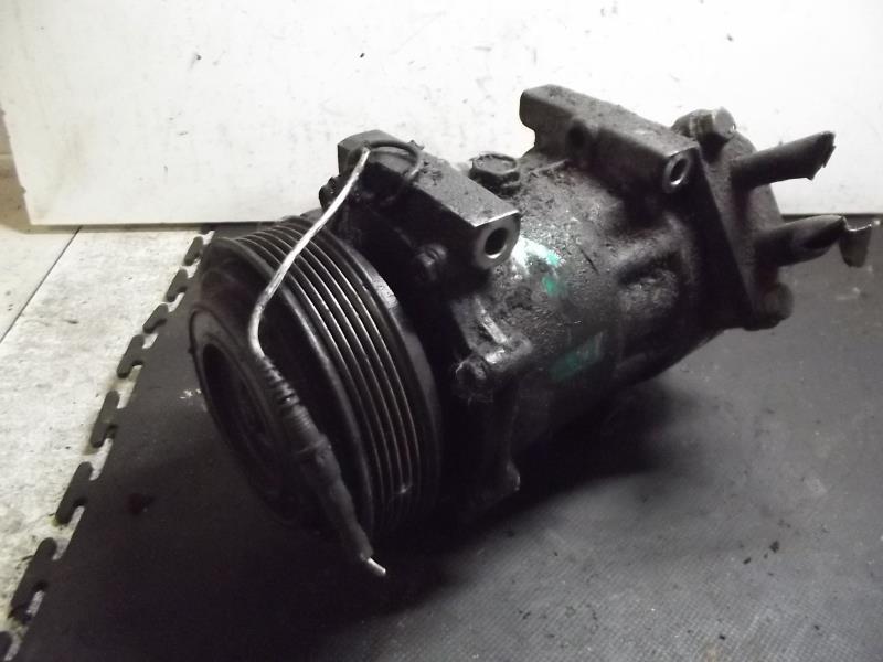 Compresseur clim RENAULT LAGUNA 1 PHASE 1 Essence - 1