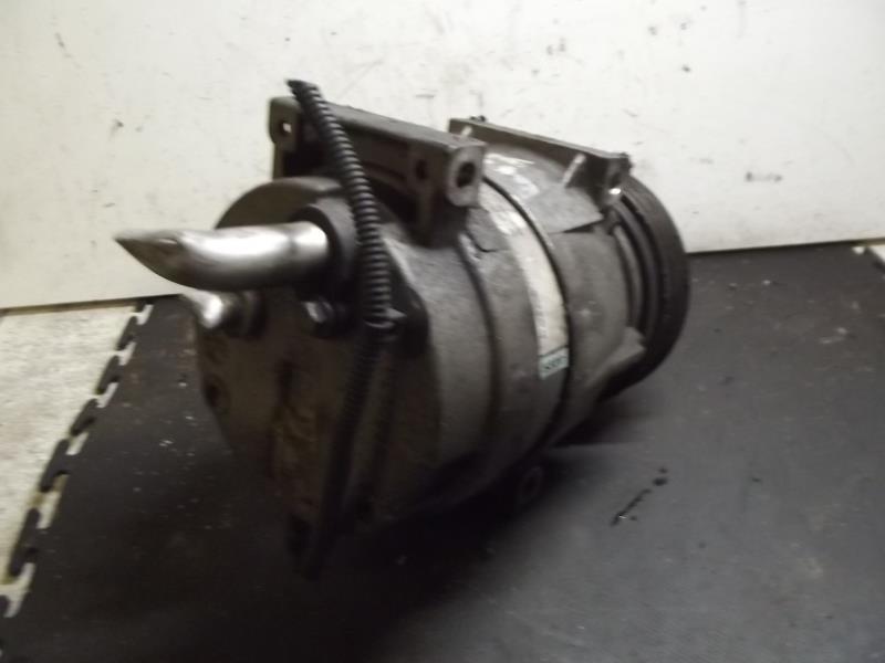 Compresseur clim RENAULT LAGUNA 2 PHASE 1 BREAK Diesel - 1