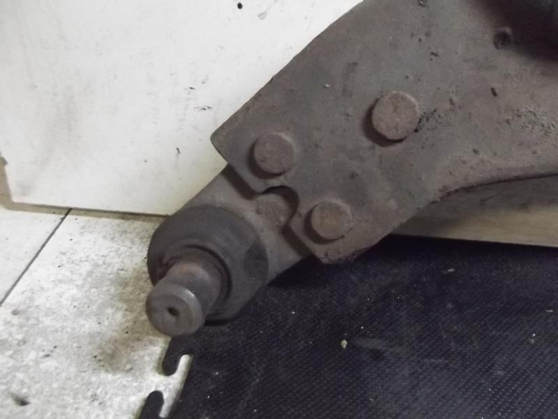 Triangle avant gauche FORD MONDEO 2 BREAK Diesel - 1