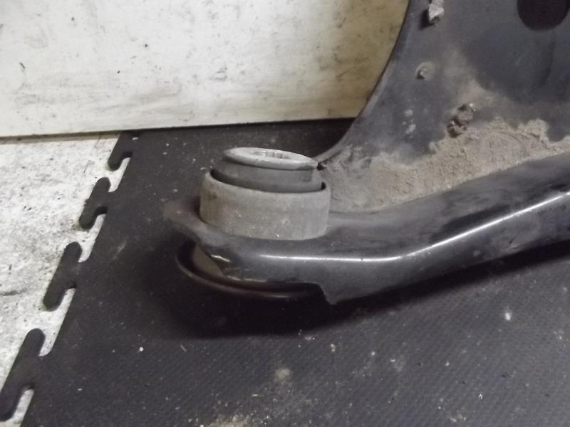 Triangle avant gauche RENAULT TWINGO 2 PHASE 2 Essence - 1