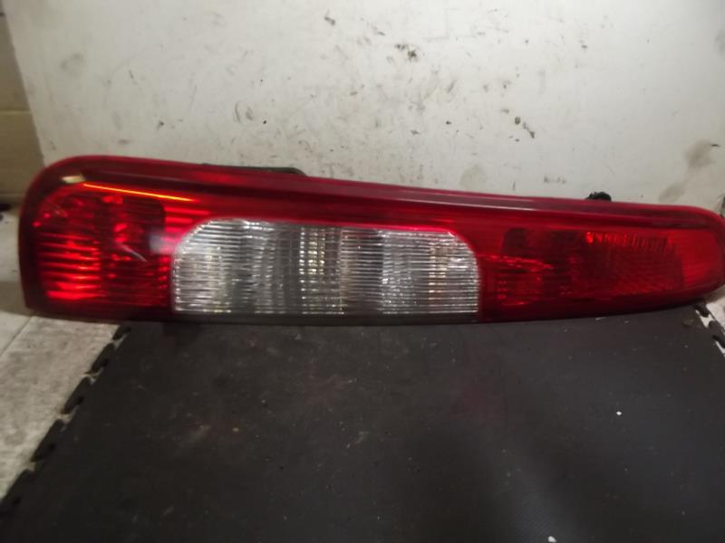 Feu arriere principal gauche (feux) FORD C-MAX 1 PHASE 1 Essence - 1