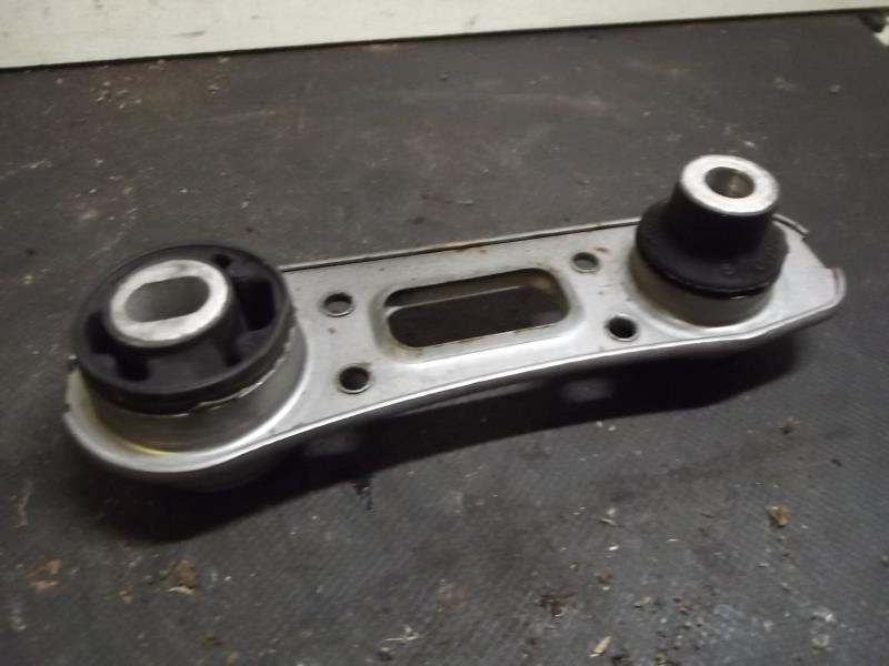 Support moteur RENAULT LAGUNA 2 PHASE 2 Essence - 1