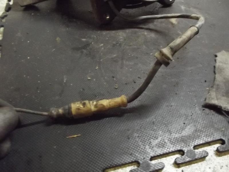 Fusee avant gauche RENAULT ESPACE 3 Essence - 1