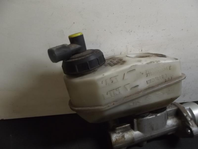 Maitre cylindre (freinage) RENAULT MEGANE 1 PHASE 2 Essence - 1