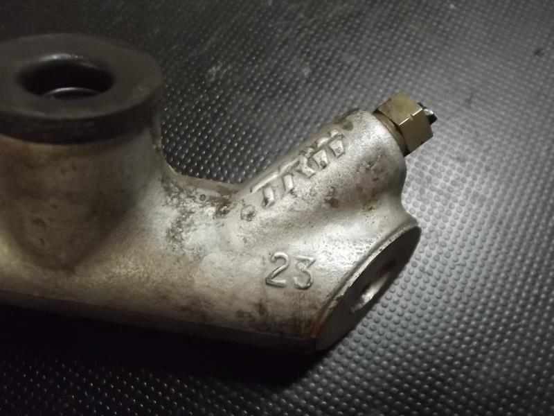 Maitre cylindre (freinage) RENAULT SCENIC 2 PHASE 1 Diesel - 1
