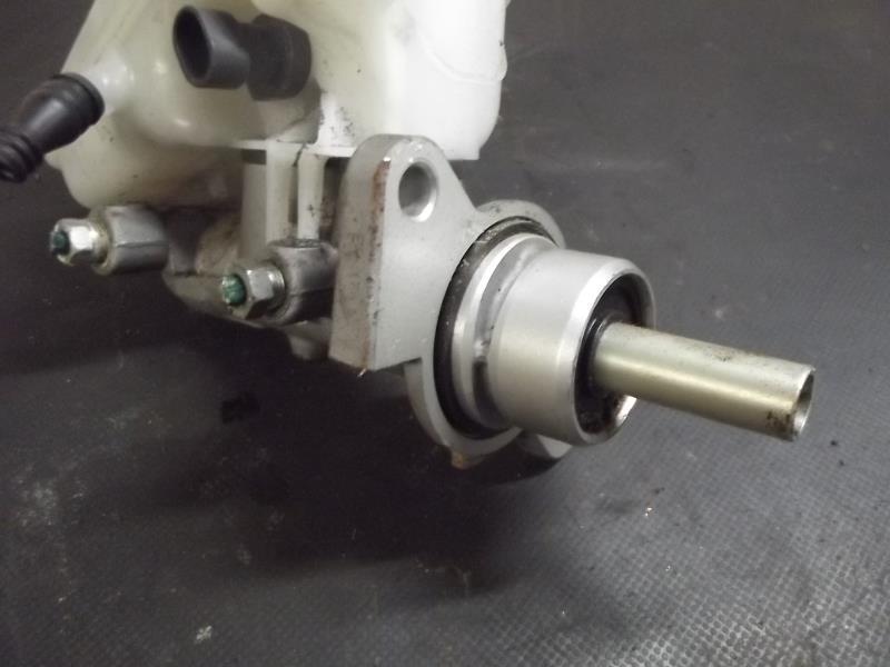 Maitre cylindre (freinage) OPEL CORSA C PHASE 1 Essence - 1