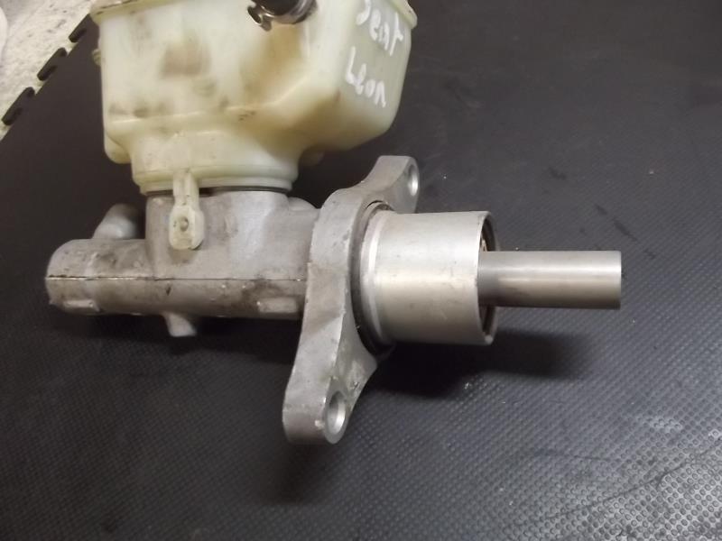 Maitre cylindre (freinage) SEAT LEON 2 PHASE 1 Essence - 1