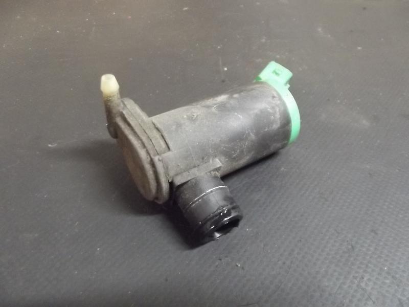 Pompe lave glace avant PEUGEOT 206+ Diesel - 1