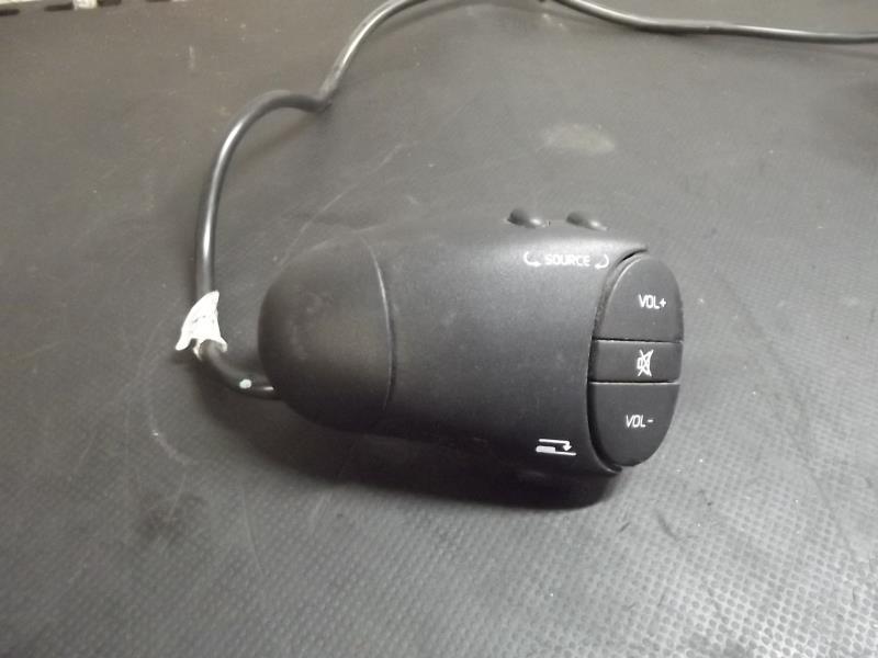 Commande autoradio RENAULT SCENIC 1 PHASE 2 Diesel - 1