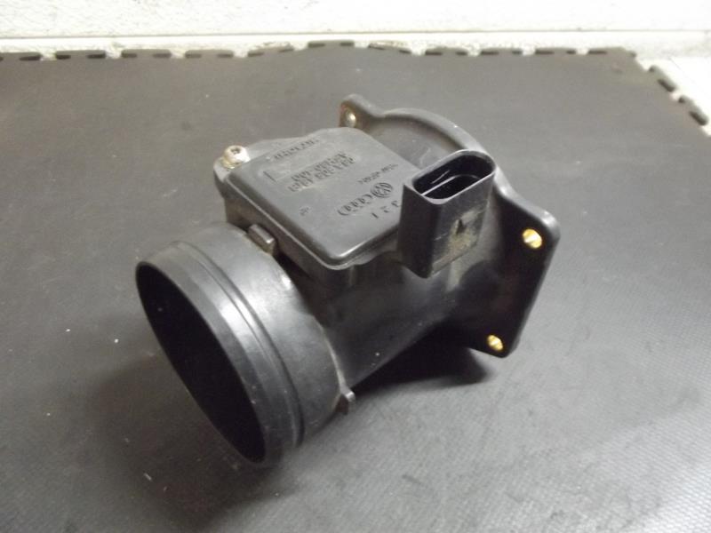 Debitmetre VOLKSWAGEN GOLF 4 Essence - 1