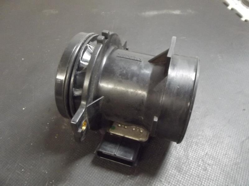 Debitmetre FORD FOCUS 1 Essence - 1