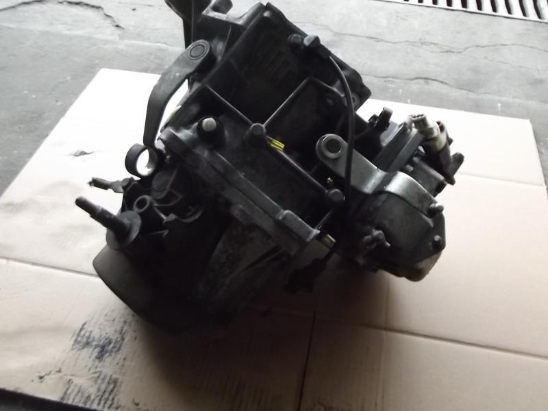 Boite de vitesses CITROEN XANTIA PHASE 2 Essence - 1