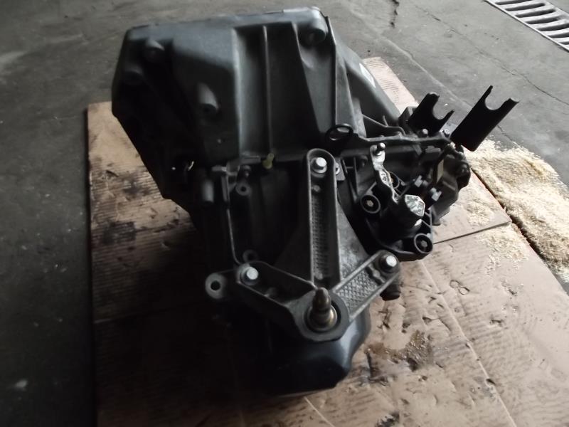 Boite de vitesses NISSAN NOTE 1 PHASE 1 Essence - 1