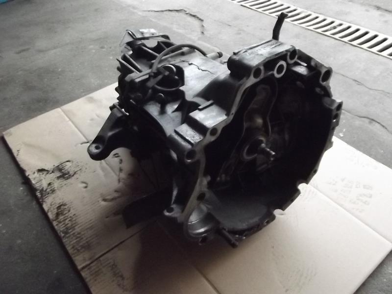 Boite de vitesses AUDI 80 3 PHASE 2 Essence - 1