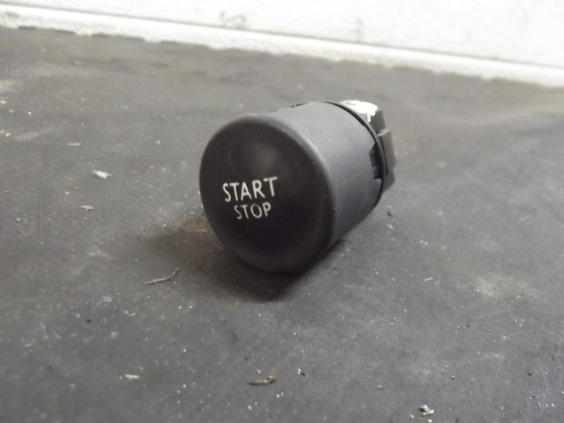 Bouton de demarrage RENAULT SCENIC 2 PHASE 1 Essence - 1