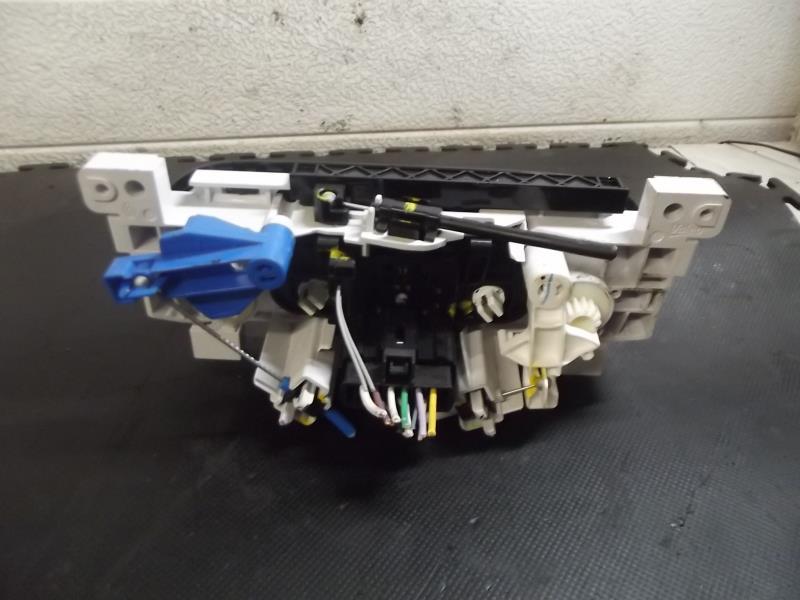 Commande chauffage DACIA DUSTER 1 PHASE 2 Essence - 1