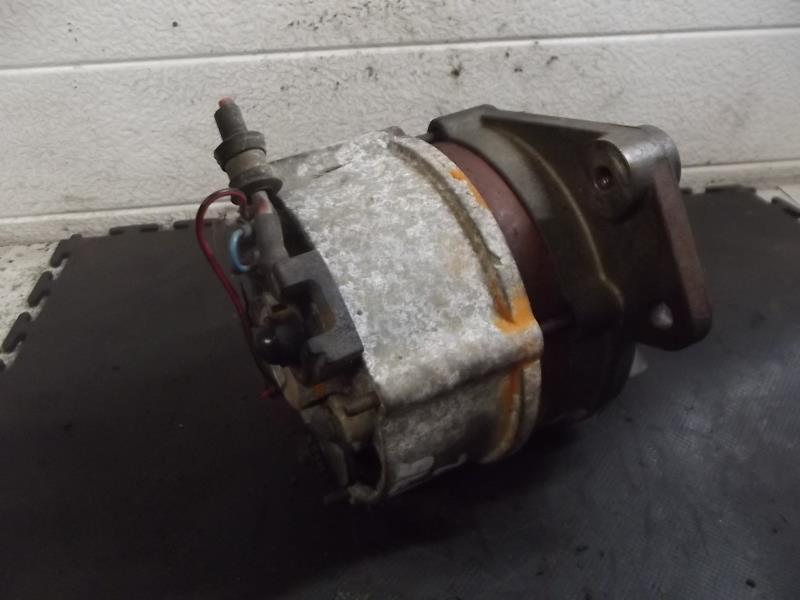 Alternateur VOLKSWAGEN GOLF 2 Diesel - 1