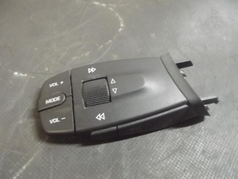 Commande autoradio SEAT IBIZA 4 PHASE 2 Diesel - 1