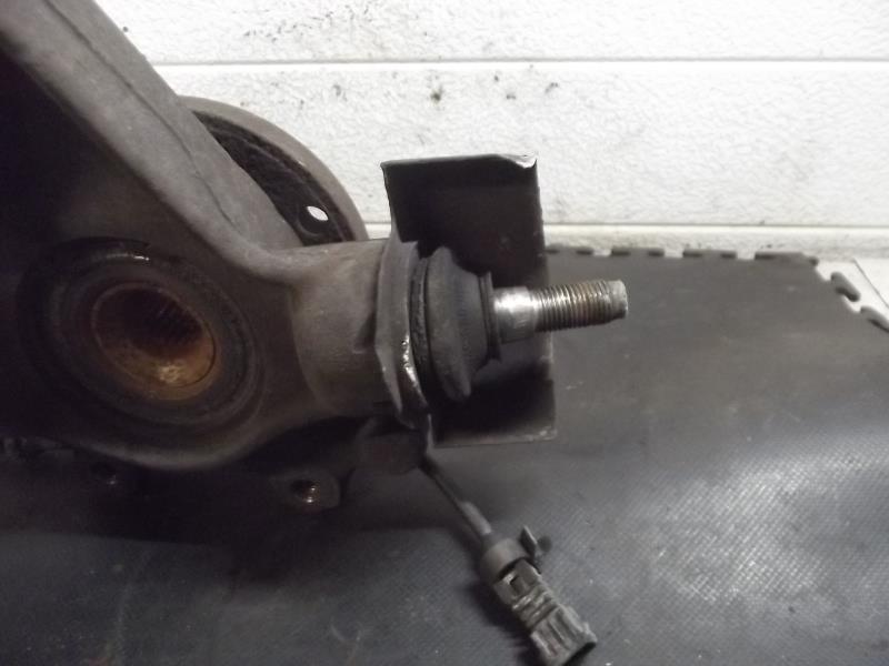 Fusee avant droit CITROEN XANTIA PHASE 2 Diesel - 1