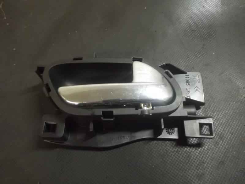Poignee interieur avant droit CITROEN C4 1 PHASE 1 COUPE Diesel - 1