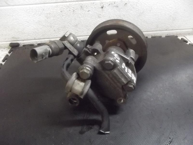 Pompe de direction VOLKSWAGEN NEW BEETLE 1 PHASE 1 Essence - 1