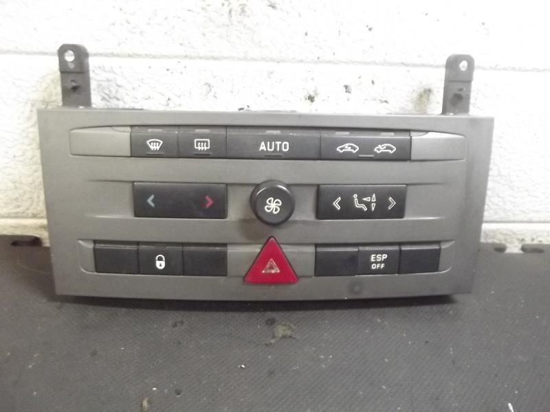 Commande chauffage PEUGEOT 407 PHASE 1 Diesel - 1
