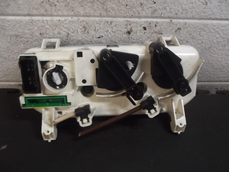 Commande chauffage RENAULT CLIO 2 PHASE 1 Essence - 1