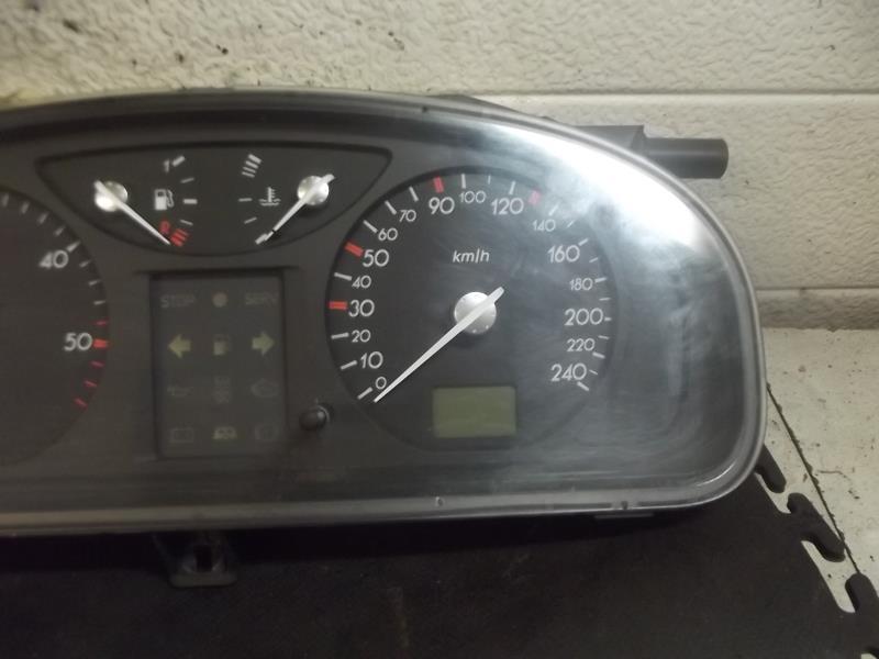 Compteur RENAULT LAGUNA 2 PHASE 1 Diesel - 1