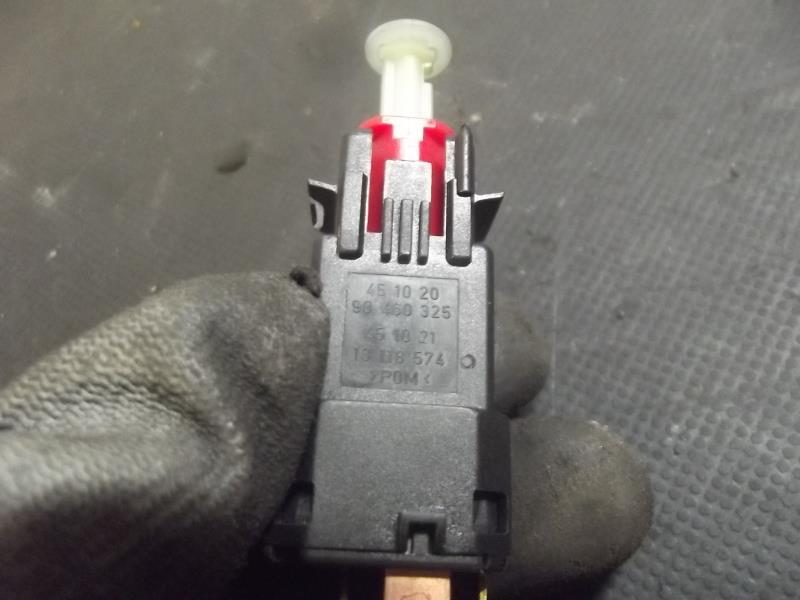 Contacteur feu stop OPEL CORSA C PHASE 1 Essence - 1