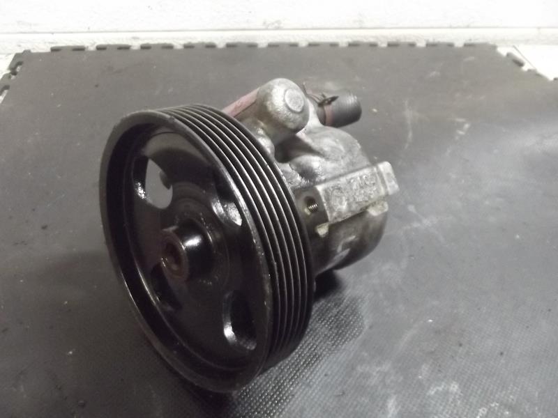 Pompe de direction RENAULT LAGUNA 2 PHASE 1 Essence - 1